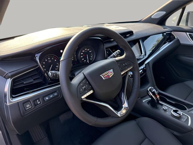 Photo of 2025 Argent Silver Metallic Cadillac XT6