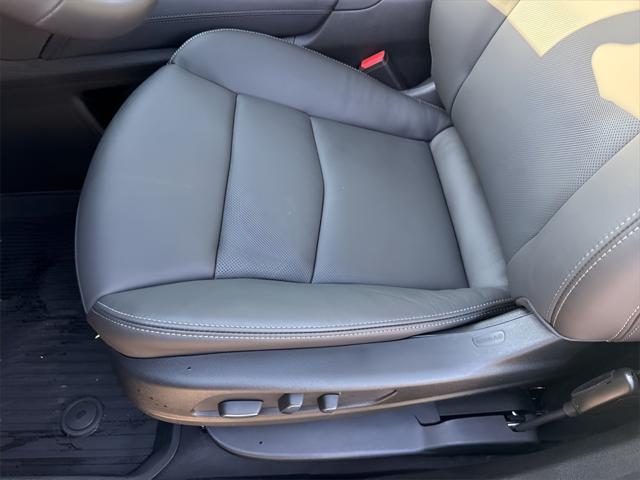 Photo of 2025 Argent Silver Metallic Cadillac XT6