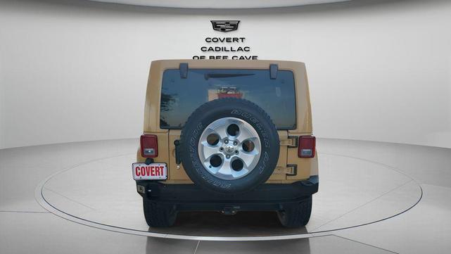 Photo of 2013 Dune Clear Coat Jeep Wrangler Unlimited
