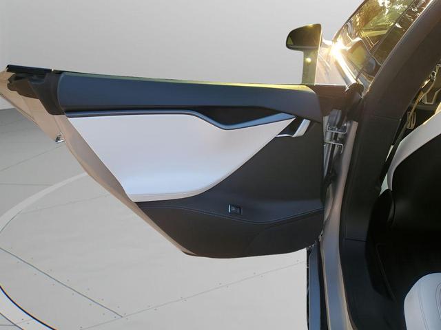 Photo of 2018  Tesla Model S