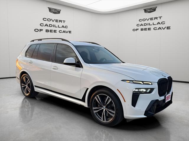 2023 BMW X7