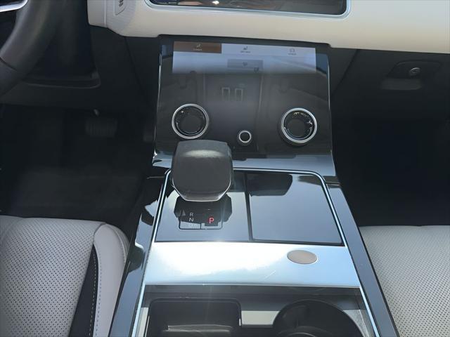 Photo of 2023 Byron Blue Metallic Land Rover Range Rover Velar