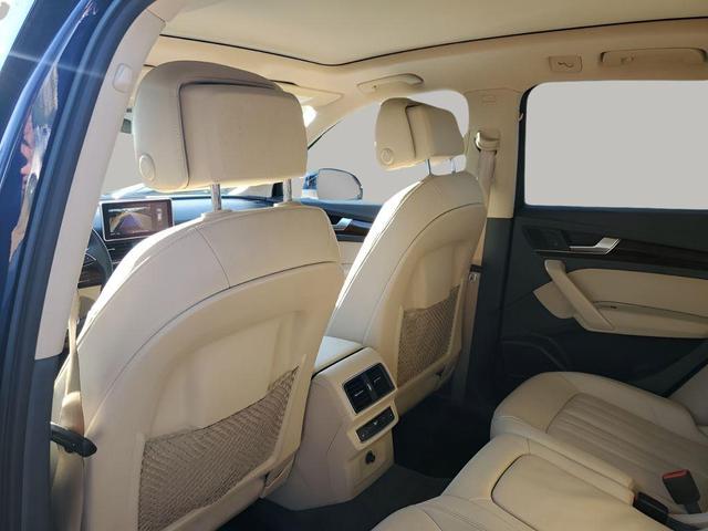 Photo of 2018 Blue Audi Q5