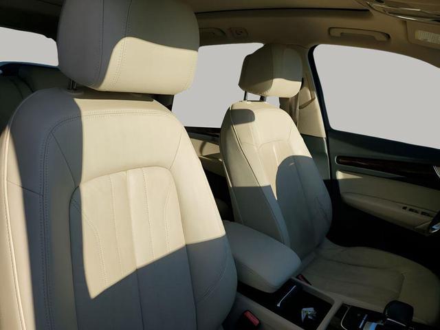 Photo of 2018 Blue Audi Q5