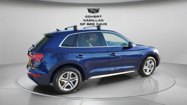 Photo of 2018 Blue Audi Q5