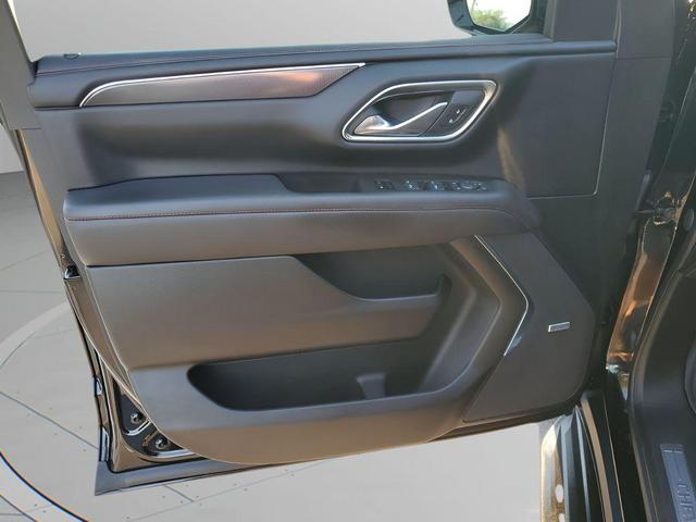 Photo of 2023 Black Chevrolet Tahoe