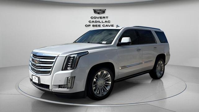 Photo of 2016 Crystal White Tricoat Cadillac Escalade