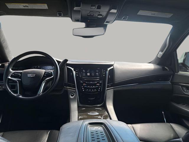 Photo of 2016 Crystal White Tricoat Cadillac Escalade