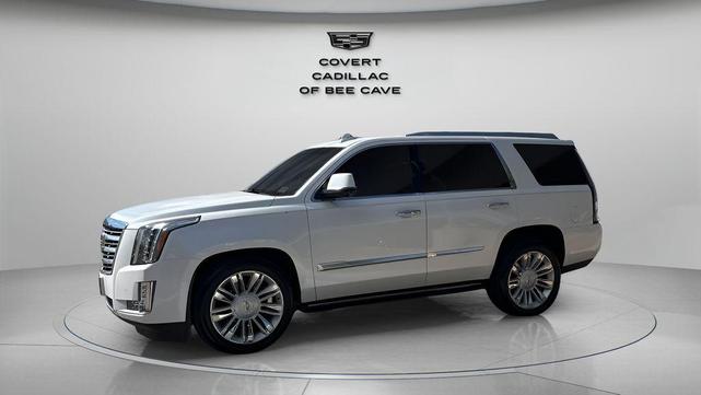 Photo of 2016 Crystal White Tricoat Cadillac Escalade