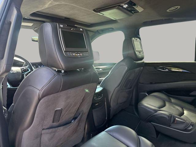 Photo of 2016 Crystal White Tricoat Cadillac Escalade