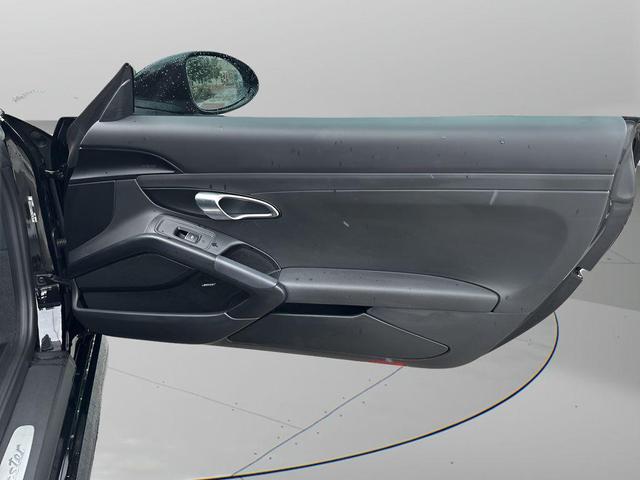 Photo of 2019 Black Porsche 718 Boxster