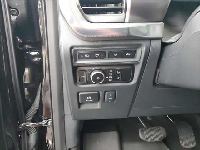Photo of 2024 Agate Black Metallic Ford F-150