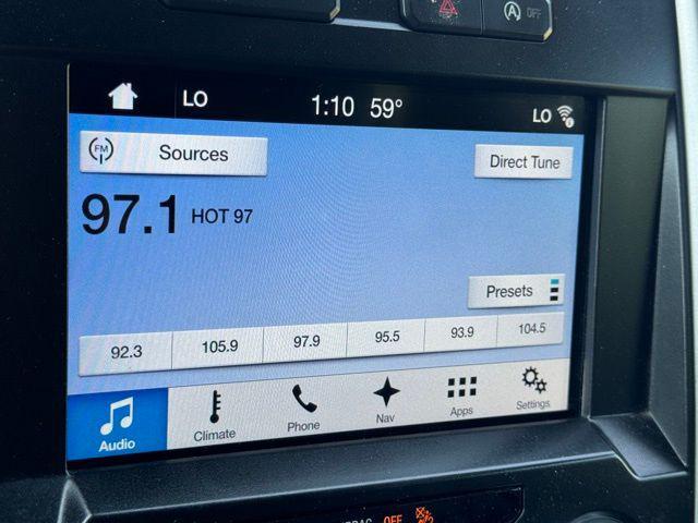 Photo of 2017 Oxford White Ford F-150