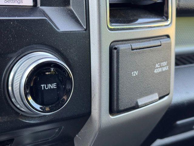 Photo of 2017 Oxford White Ford F-150