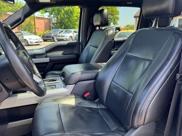 Photo of 2017 Oxford White Ford F-150