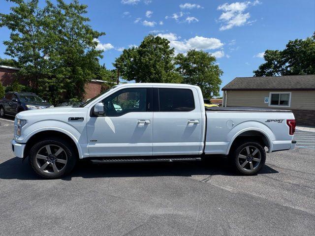 Photo of 2017 Oxford White Ford F-150
