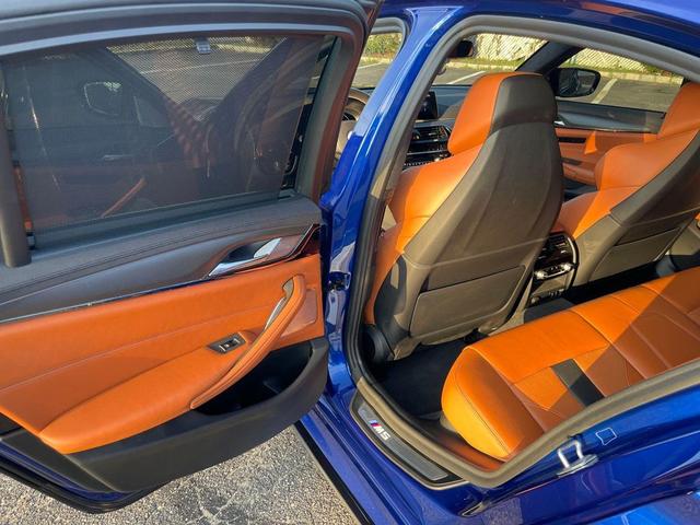 Photo of 2020 Marina Bay Blue Metallic BMW M5