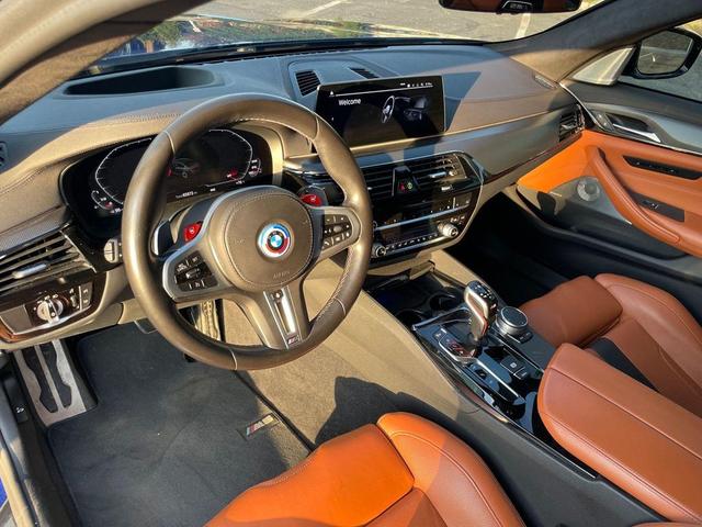 Photo of 2020 Marina Bay Blue Metallic BMW M5