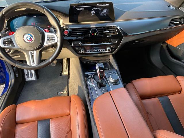 Photo of 2020 Marina Bay Blue Metallic BMW M5