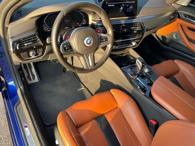 Photo of 2020 Marina Bay Blue Metallic BMW M5