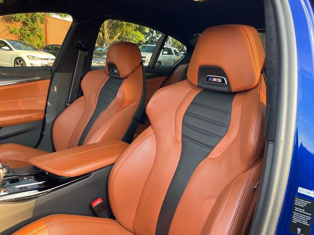 Photo of 2020 Marina Bay Blue Metallic BMW M5
