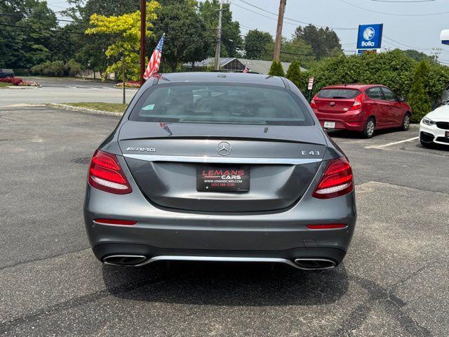 Photo of 2018 Gray Mercedes-Benz AMG E 43
