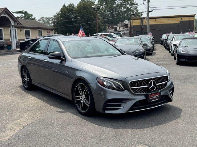 Photo of 2018 Gray Mercedes-Benz AMG E 43