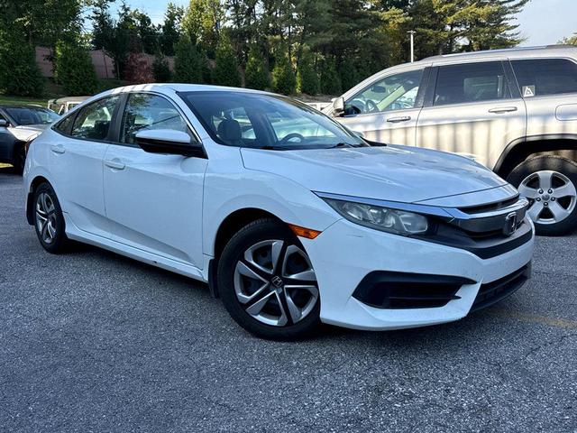 Photo of 2016 Taffeta White Honda Civic