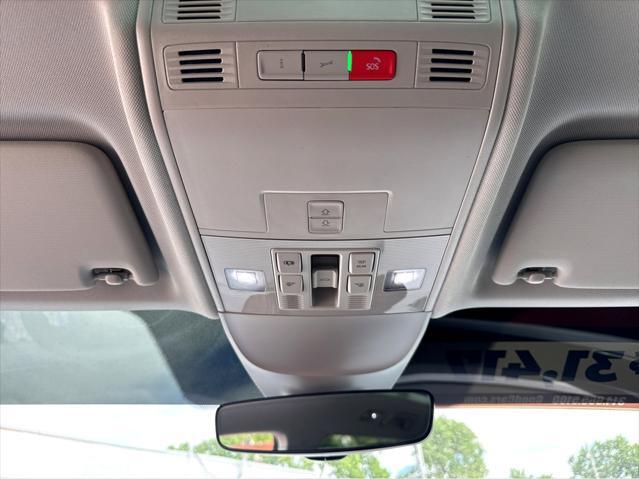 Photo of 2024 Blue Volkswagen Taos