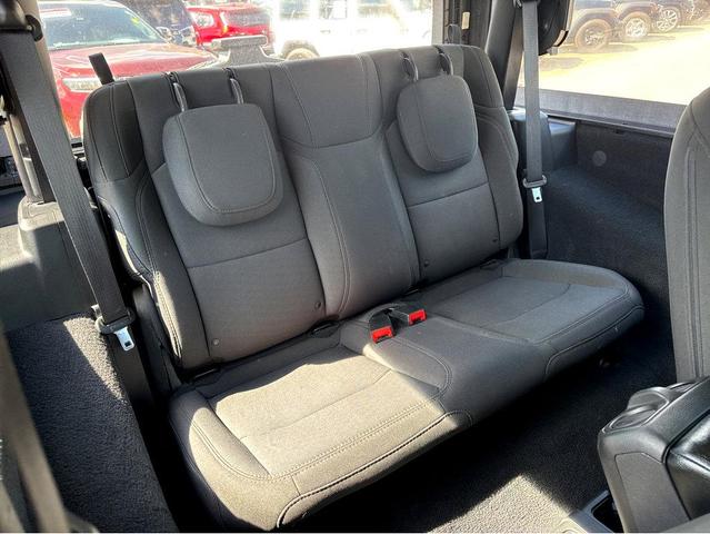 Photo of 2022 Granite Crystal Metallic Clearcoat Jeep Wrangler