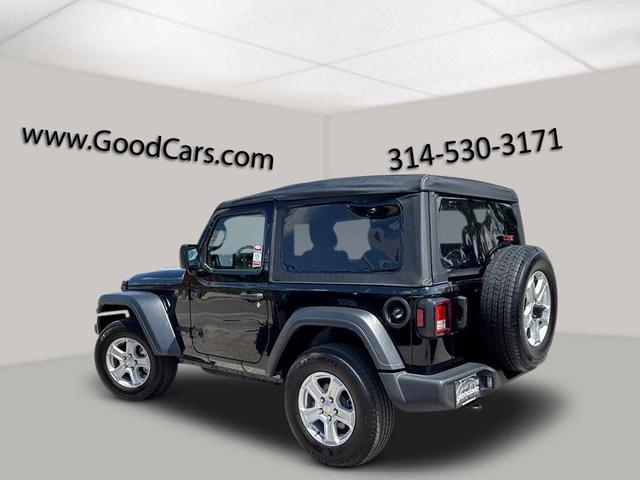 Photo of 2023 Black Clearcoat Jeep Wrangler