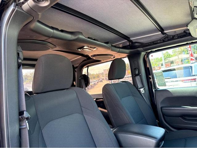Photo of 2023 Black Clearcoat Jeep Wrangler