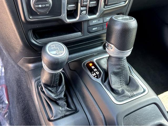 Photo of 2021 Granite Crystal Metallic Clearcoat Jeep Wrangler