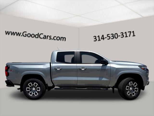 Photo of 2024 Sterling Gray Metallic Chevrolet Colorado