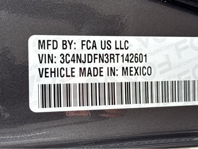 Photo of 2024 Baltic Gray Metallic Clearcoat Jeep Compass