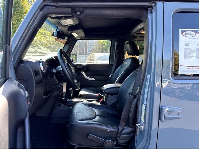 Photo of 2015 Anvil Clearcoat Jeep Wrangler Unlimited