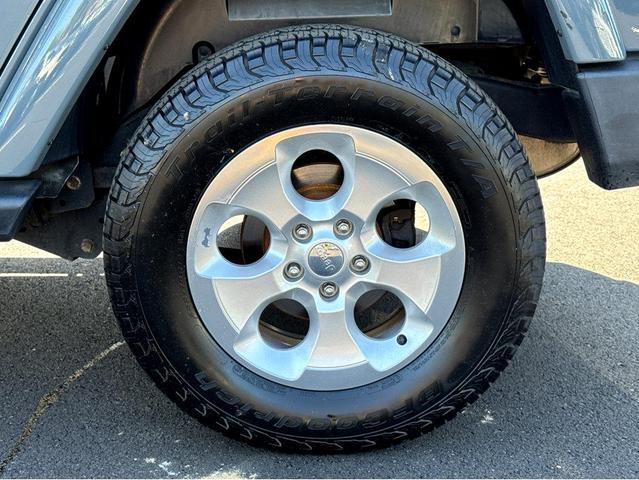 Photo of 2015 Anvil Clearcoat Jeep Wrangler Unlimited
