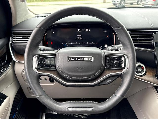 Photo of 2022 Diamond Black Crystal Pearlcoat Jeep Grand Wagoneer