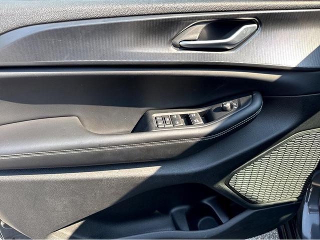Photo of 2023 Baltic Gray Metallic Clearcoat Jeep Grand Cherokee