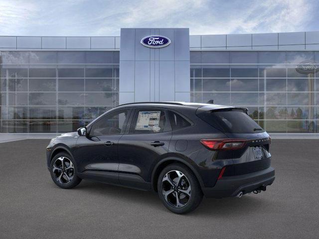 Photo of 2025 Agate Black Metallic Ford Escape