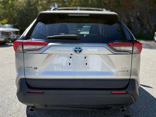 Photo of 2020 Silver Sky Metallic Toyota RAV4 Hybrid