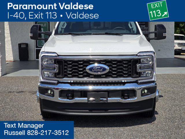Photo of 2025 STAR WHITE Ford F-350