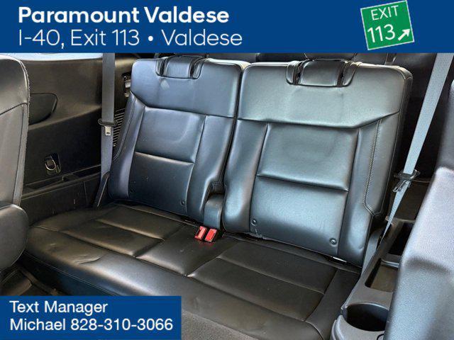 Photo of 2021 AGATE BLACK METALLIC Ford Explorer