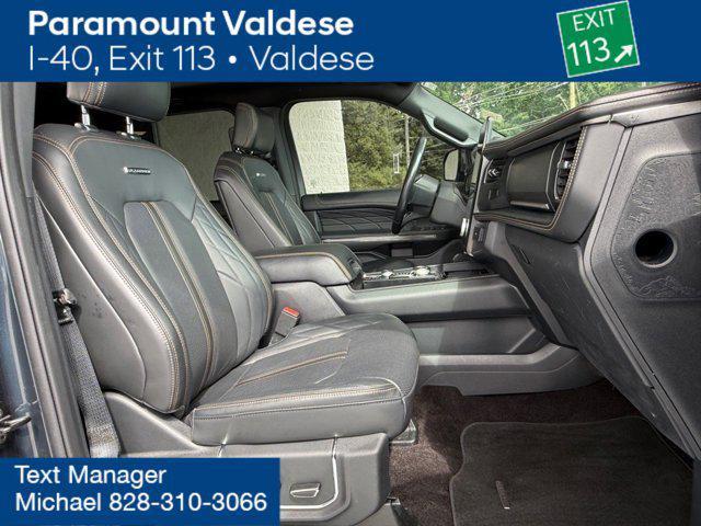 Photo of 2022 STONE BLUE Ford Expedition Max
