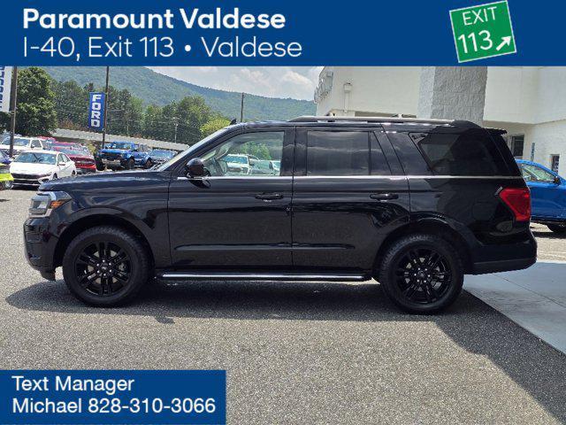 Photo of 2022 AGATE BLACK METALLIC Ford Expedition