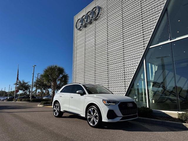 2022 Audi Q3