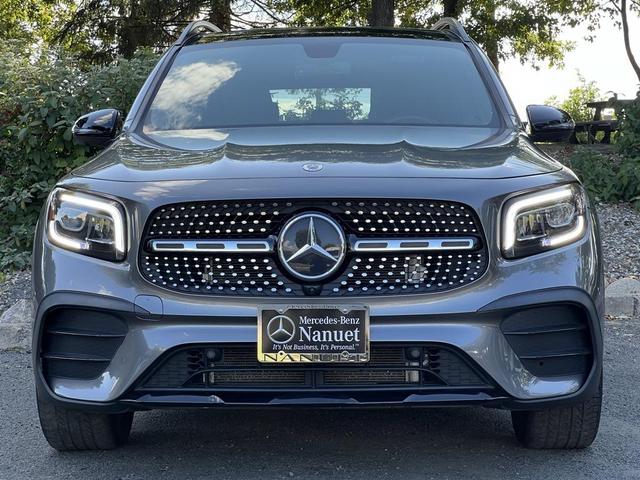 Photo of 2022 Grey Mercedes-Benz GLB 250