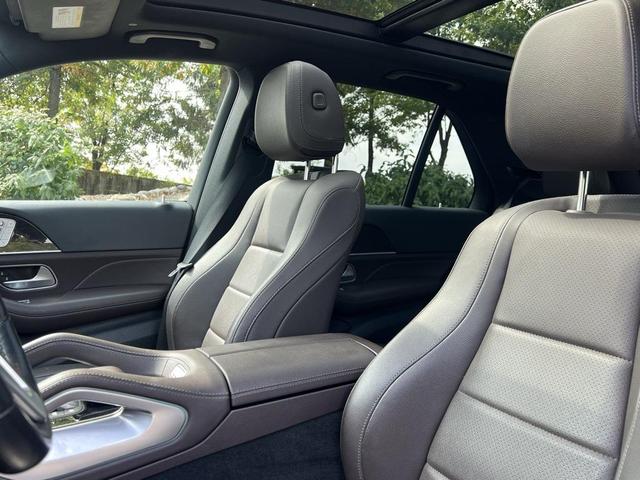 Photo of 2022 Lunar Mercedes-Benz GLE 350