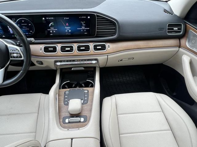 Photo of 2022 Lunar Blue Metallic Mercedes-Benz GLS 450