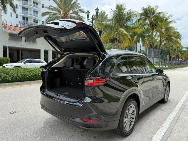 Photo of 2025 Black Mazda CX-90